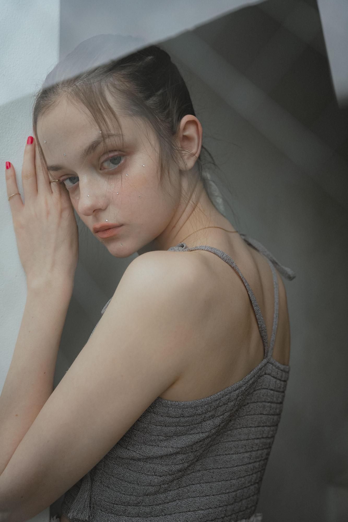 スクエアジャガードニットキャミソール（STONE） - PINUE