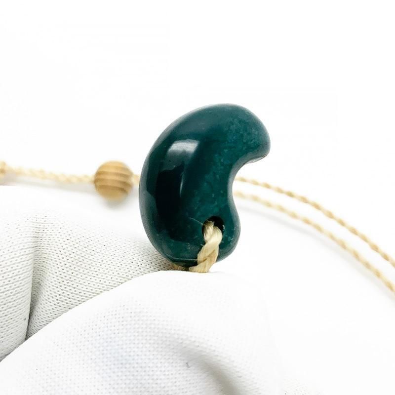出雲石/碧玉 勾玉 巴型(小) 大麻紐ペンダント 】 | めのうの店川島