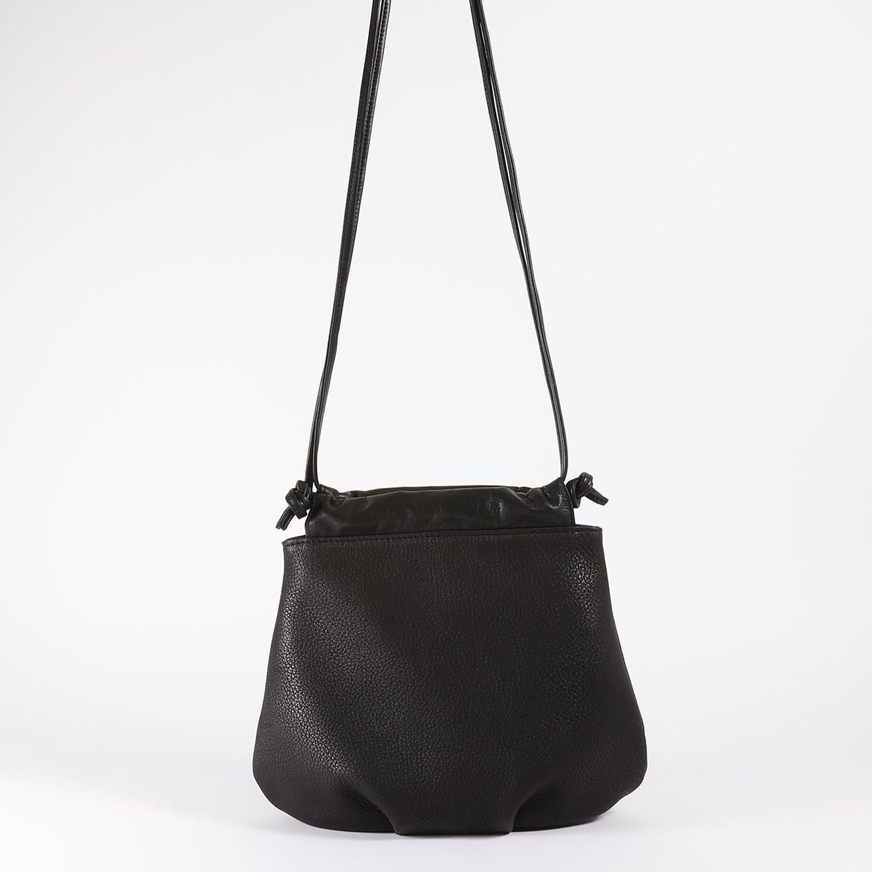 シュリンクレザー 巾着ショルダーバッグ | 7801 - B.stuff online store