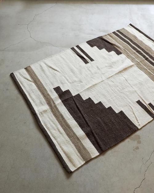 ラグ - フランスアンティーク家具や雑貨の販売・卸売り店 Antique Knock