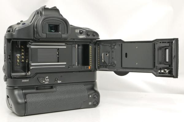 キャノン EOS-1V HS フィルム使用本数10本 説明書付 極上美品 - 日進堂