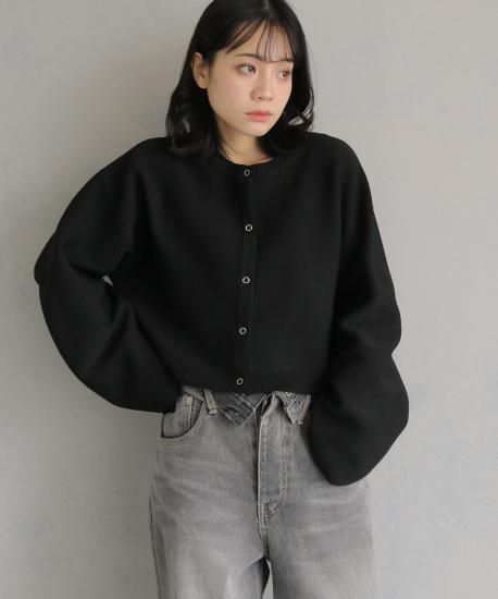 前後2WAYショート丈ニットカーディガン FRONT AND BACK 2WAY SHORT