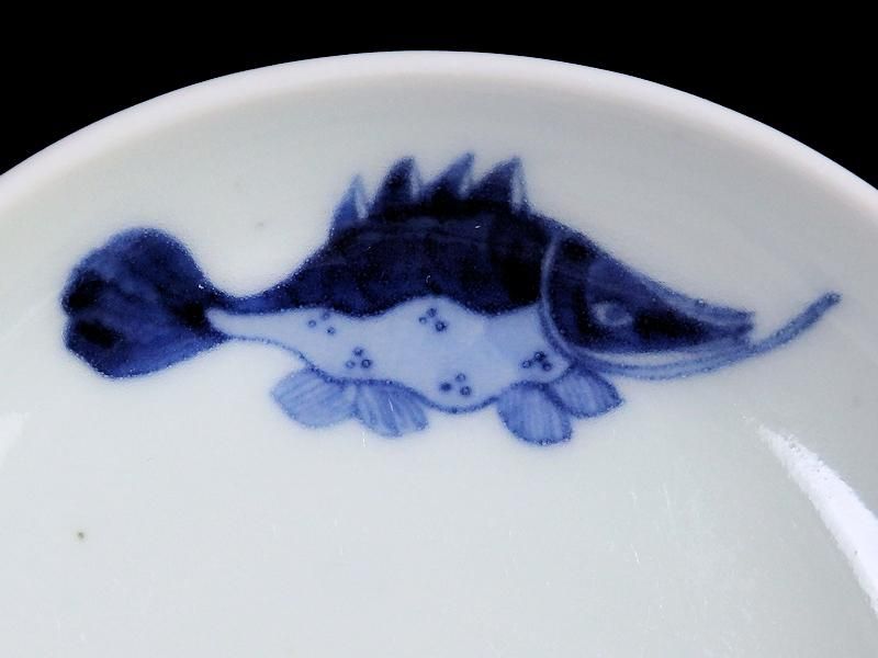 古伊万里 染付 魚に網目紋図 豆皿