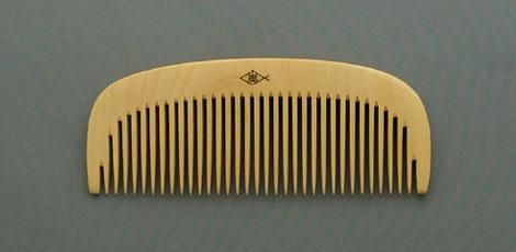 解櫛3寸5分床（とこ） さつまつげ - つげ櫛工房 辻忠商店 オンライン