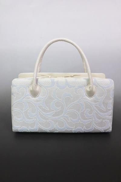 G-2298】京都衿秀 利休バッグ 白練色×月白色 唐草文 - 銀座きもの青木