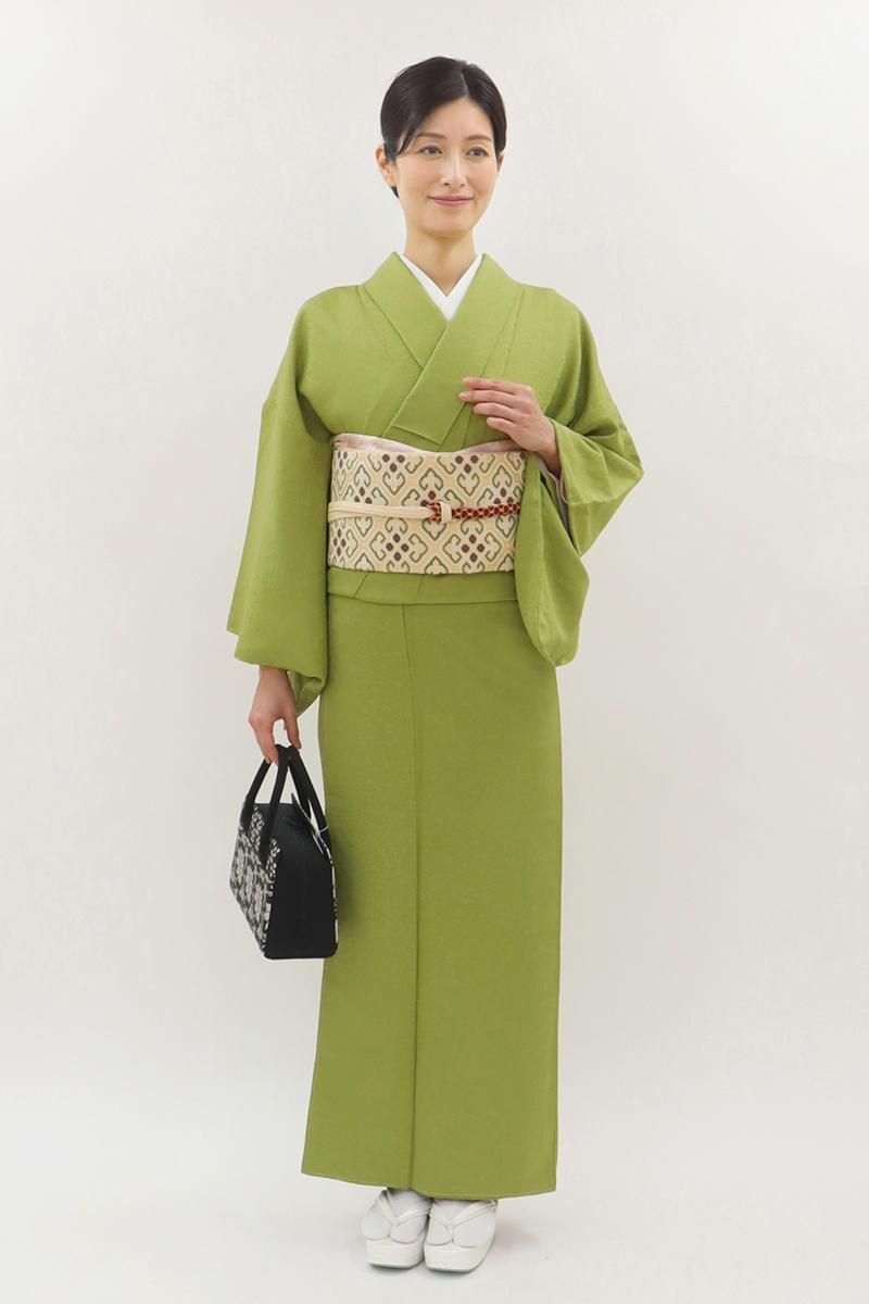 銀座【C-3079】繍一ッ紋 色無地 鶸萌葱色 南天の地紋 :身丈156/裄67