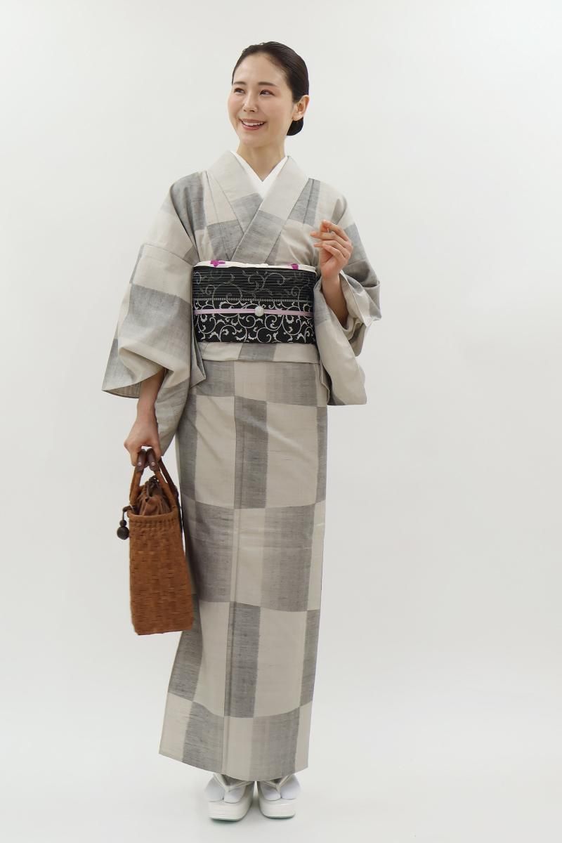 銀座【A-4063】単衣 小千谷紬 本松煙絣 灰色 変わり市松文（反端付