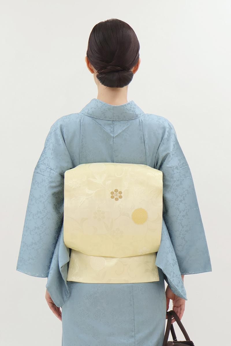 銀座【L-8217】西陣製 夏 袋帯 鳥の子色 横段暈かしに笹蔓文（証紙付