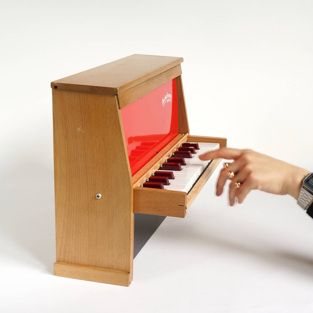 Michelsonne Paris / Toy Piano - organ-online.com