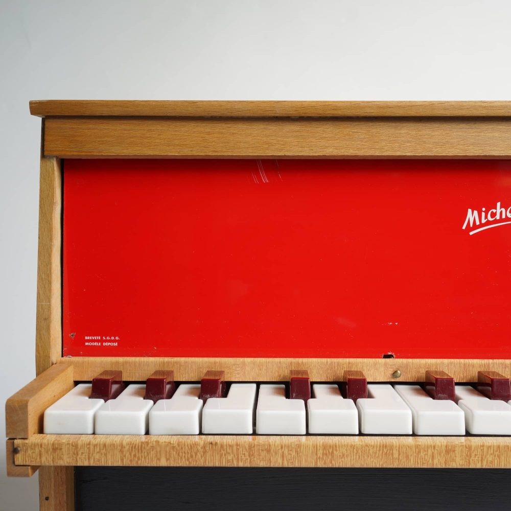 Michelsonne Paris / Toy Piano - organ-online.com
