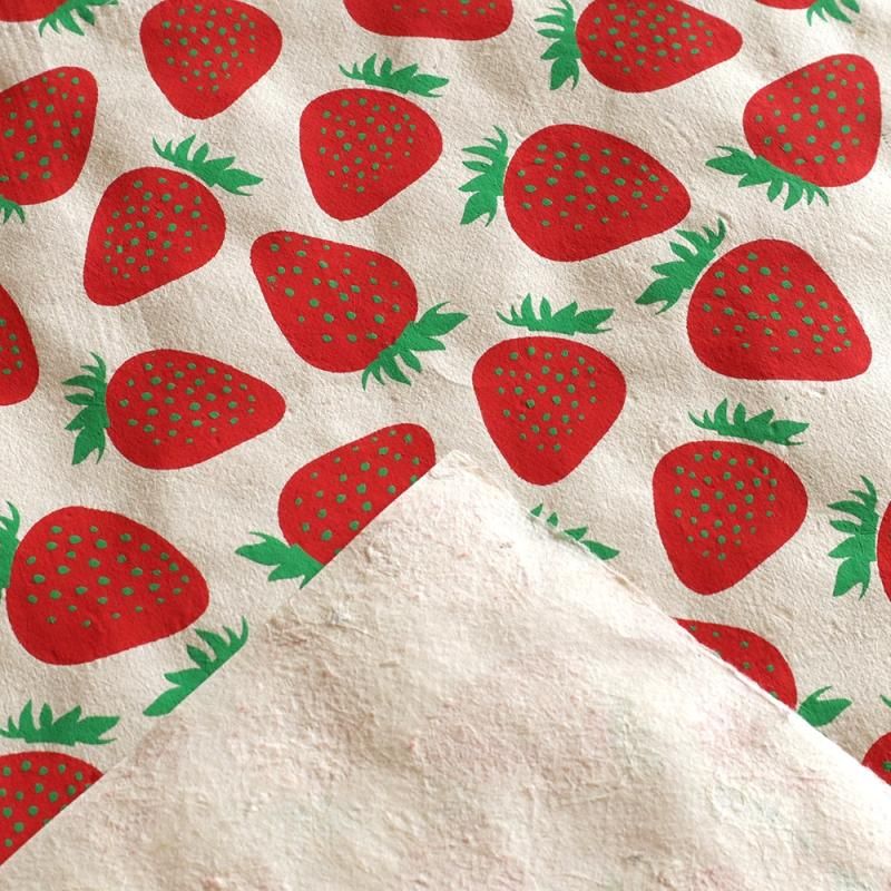 ネパール手漉き紙リトルいちご柄ペーパー/生成り/包装紙/ラッピング