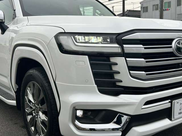 トヨタ ランドクルーザー300 3.5 ZX 4WD フルオプション モデリスタ