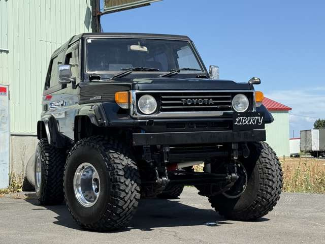 トヨタ ランドクルーザー70 4.2 ZX FRPトップ ディーゼル 4WD FOX