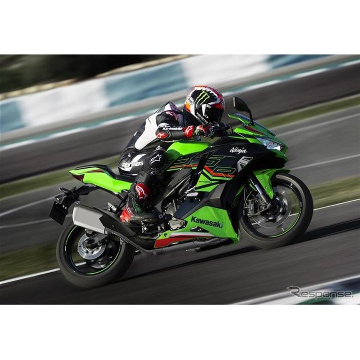 カワサキ Ninja ZX-25Rシリーズ、最高出力48psにアップ…フルカラーTFT