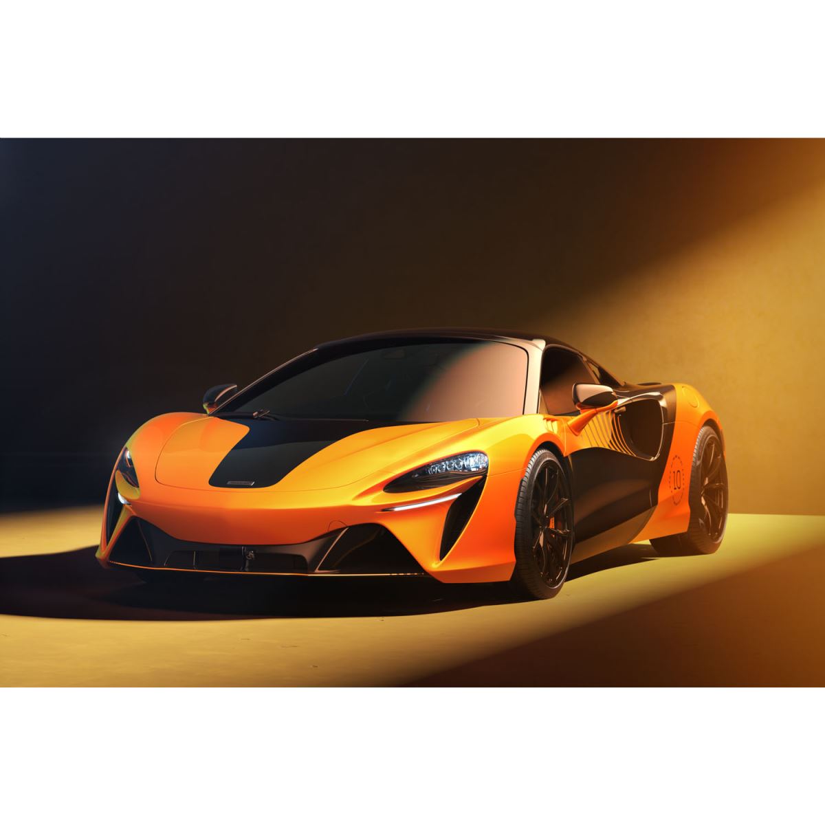 マクラーレンがF1コンストラクターズチャンピオンシップ制覇の記念