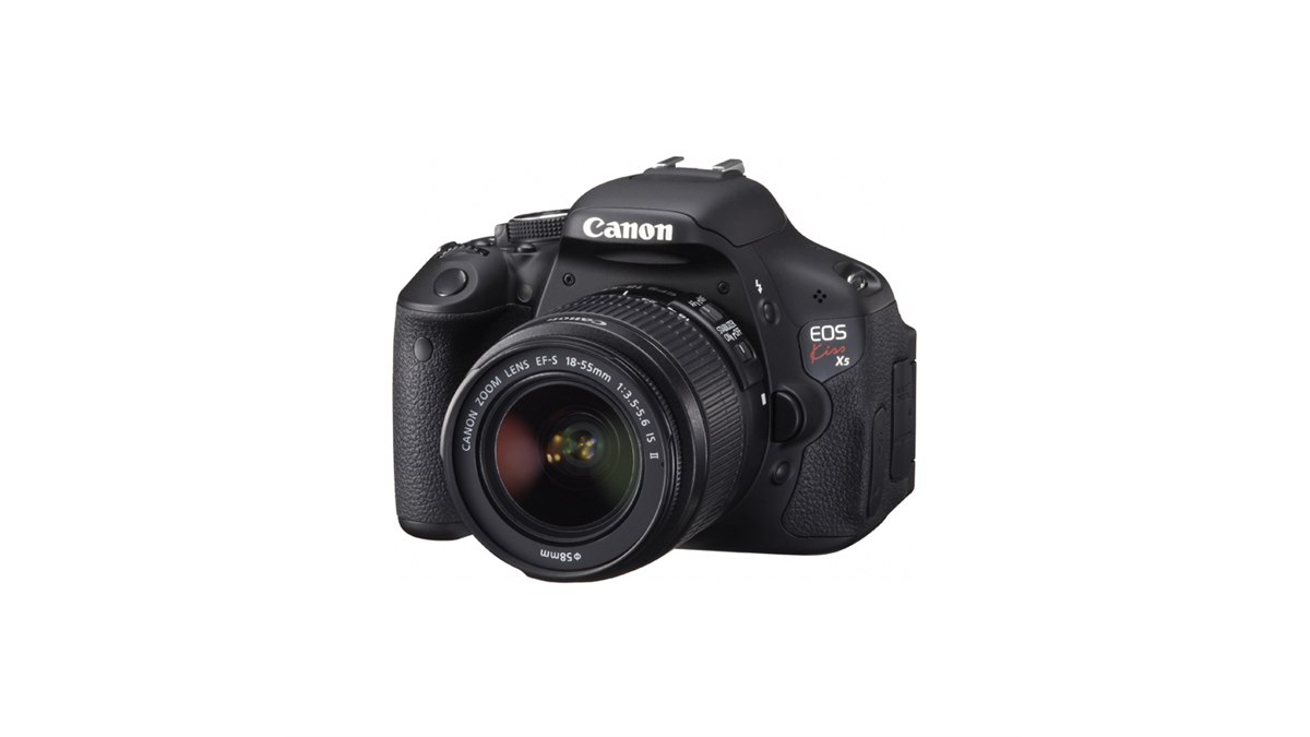 キヤノン、可動式液晶を採用した「EOS Kiss X5」 - 価格.com