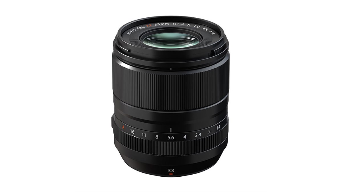 富士フイルム、大口径標準単焦点レンズ「XF33mmF1.4 R LM WR」を本日9
