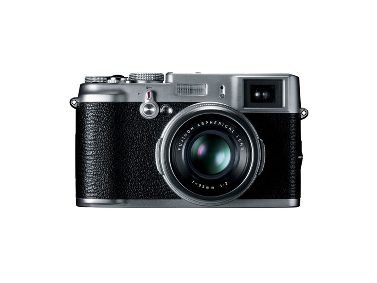 富士フイルム、APS-CサイズのFinePix X100を開発 - 価格.com