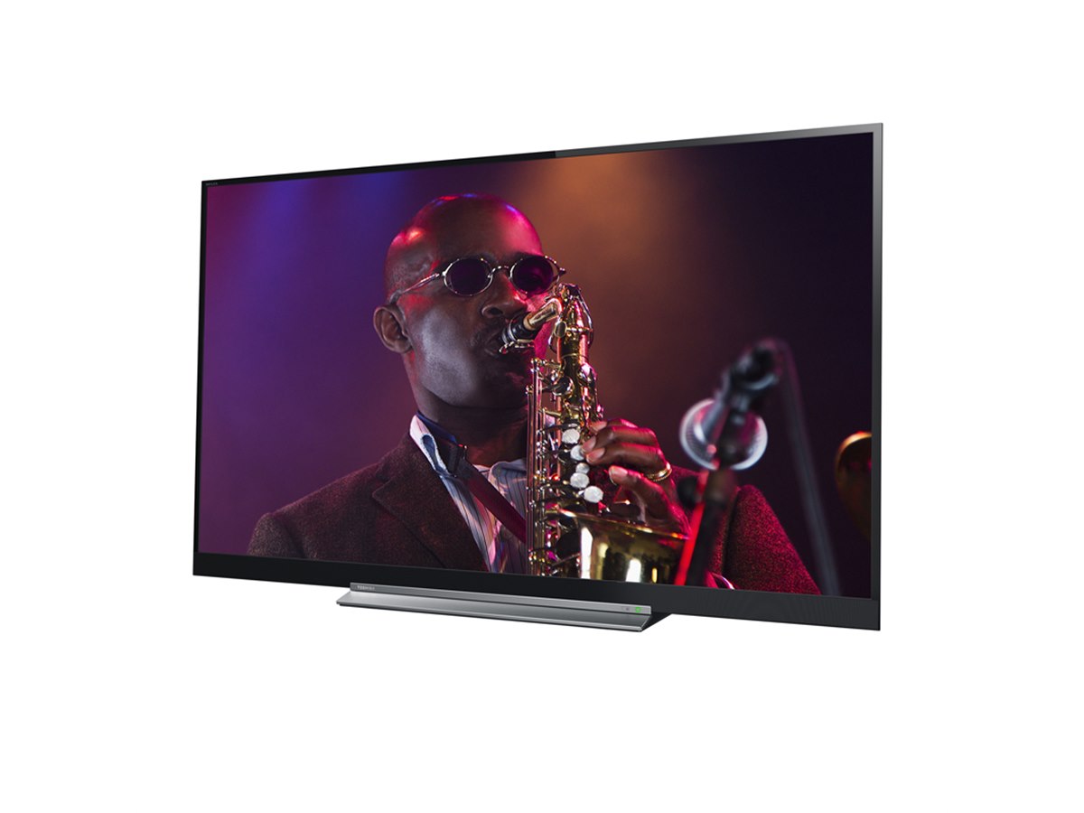 東芝、復活した“重低音バズーカ”搭載の4K液晶テレビ「REGZA BZ710X