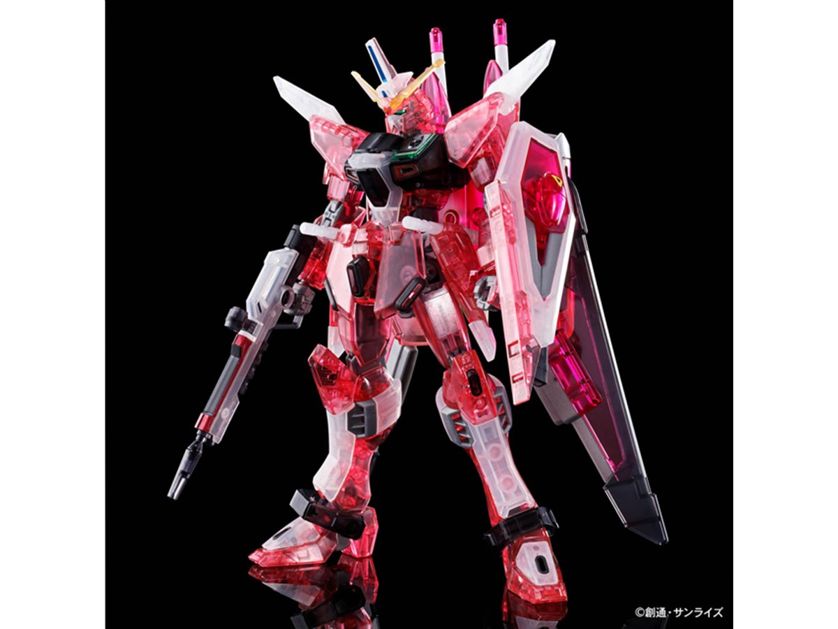 バンダイ、「インフィニットジャスティスガンダム」クリアカラー