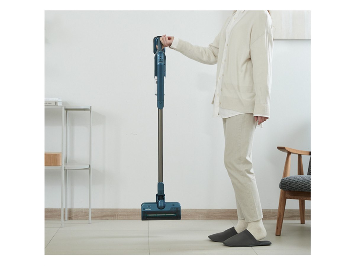 レイコップ、UVランプ一体型ヘッド搭載のコードレスクリーナー「RAYCOP