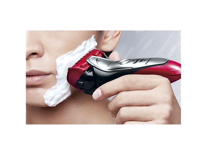 パナソニック、泡スルーヘッドを新搭載したシェーバー「ラムダッシュ