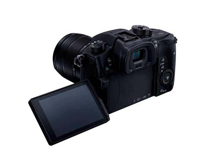 パナソニック、4K/60p動画対応「LUMIX DC-GH5」を3/23に発売決定