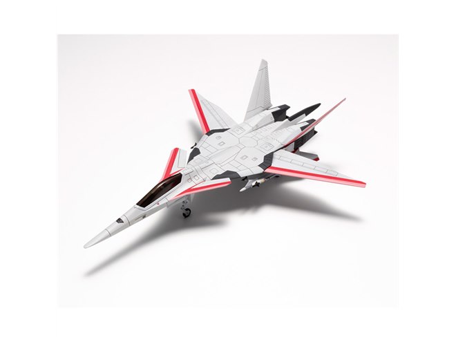 エースコンバットシリーズより、架空戦闘機「XFA-27」初のプラモデル化