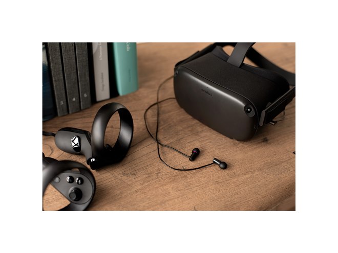 final、バイノーラル制作のゲームなどに適したダイナミック型イヤホン