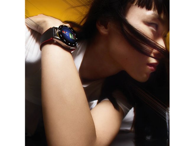 タグ・ホイヤー×スーパーマリオ」のコラボスマートウォッチが253,000円