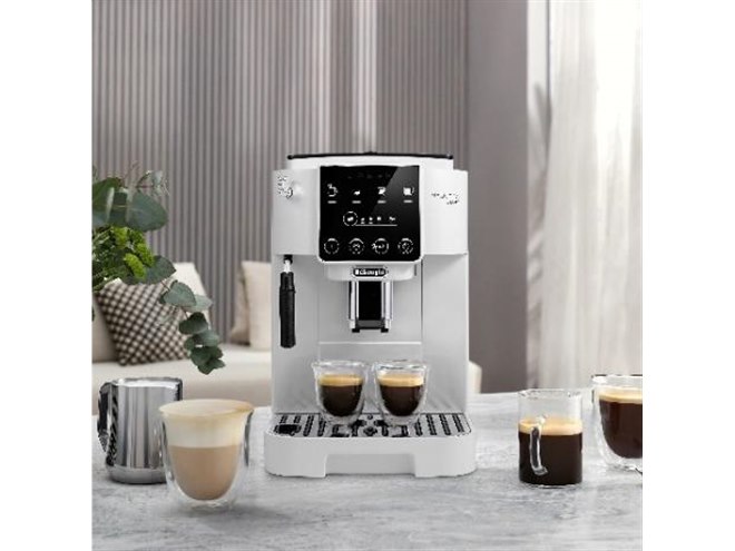 タッチ操作対応のコーヒーマシン「デロンギ マグニフィカ スタート」が