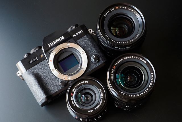 富士フイルム FUJIFILM X-T30 18-55mmレンズキット 価格比較 - 価格.com
