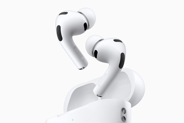 Apple AirPods 4 アクティブノイズキャンセリング搭載モデル MXP93J/A