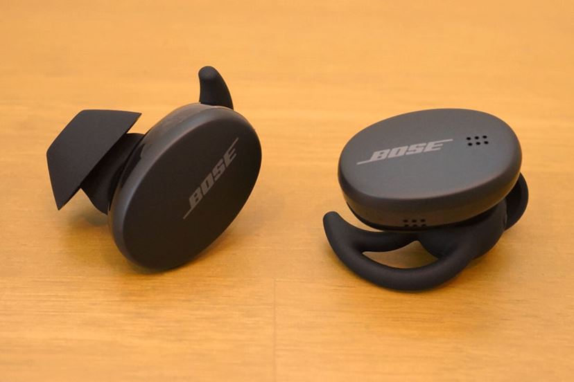 Boseの最新完全ワイヤレス、ノイキャン対応「QuietComfort Earbuds」と
