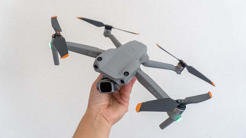 最新ドローン「DJI Air 2S」速攻インプレ！ 1インチセンサー搭載で空撮