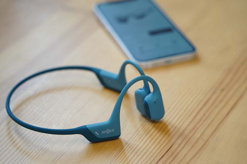 テレワークも快適に！ 骨伝導イヤホン「OpenRun Pro」レビュー - 価格