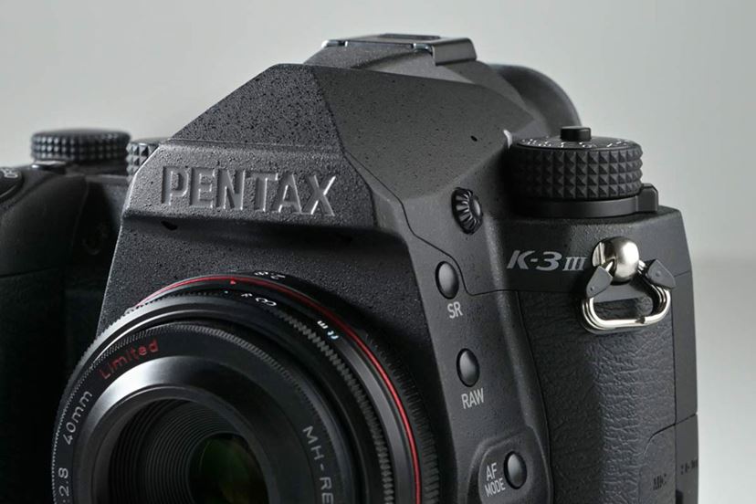 モノクロ専用「PENTAX K-3 Mark III Monochrome」の実力は？ ベース