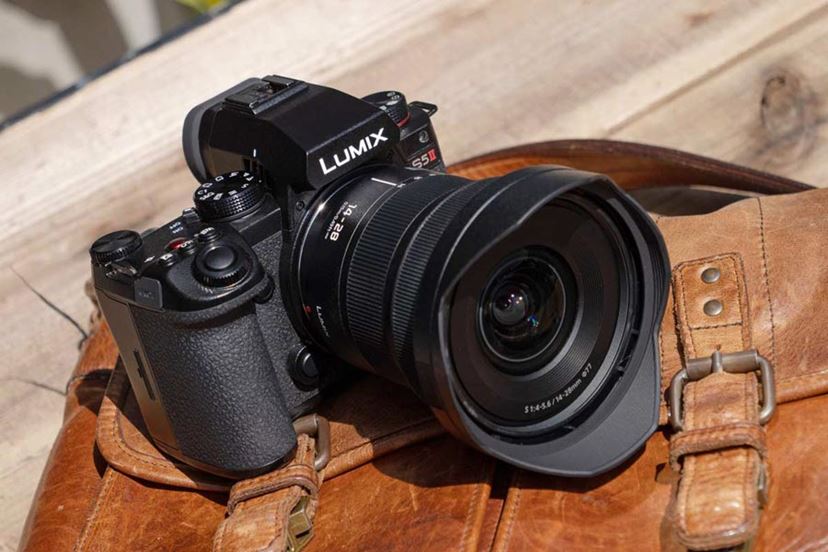 ハーフマクロ対応の超広角ズーム「LUMIX S 14-28mm F4-5.6 MACRO」が