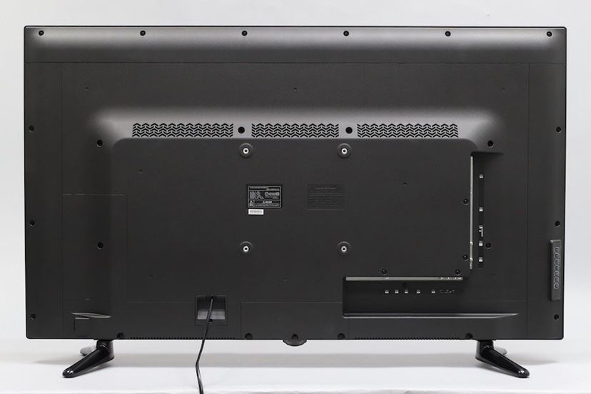 4K対応の50V型が5万円台！ ドン・キホーテの格安4K液晶テレビを試した