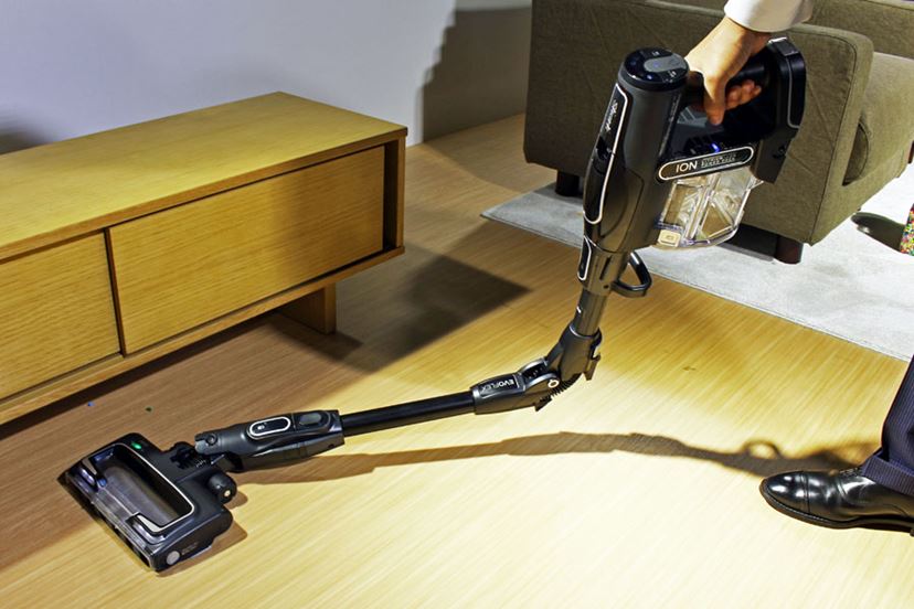 Shark キャニスター掃除機 ゴールド ノズル4種付き Shark キャニスター