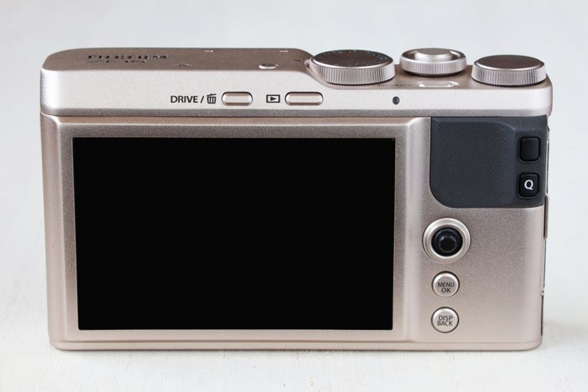 富士フイルム「XF10」のスナップシューターとしての実力をチェックした