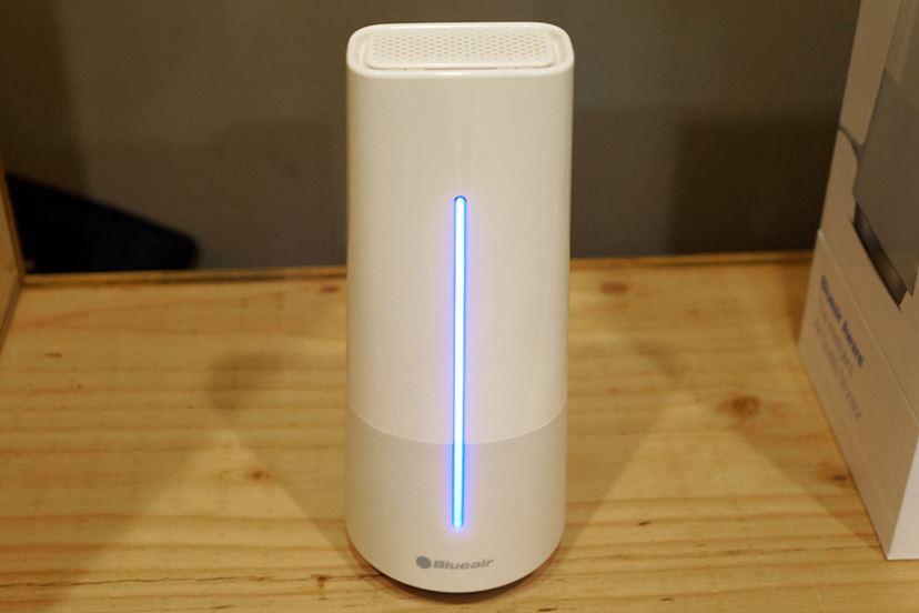 空気の質”も見えちゃう！ 美しすぎる空気清浄機「ブルーエア センス