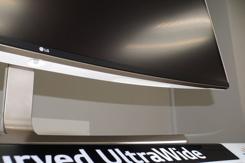 LGから曲面IPSパネルで144Hz駆動に対応した34インチウルトラワイド