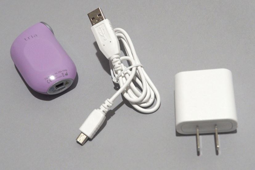 目元専用レーザー美容器「トリア・スキン エイジングアイケアレーザー