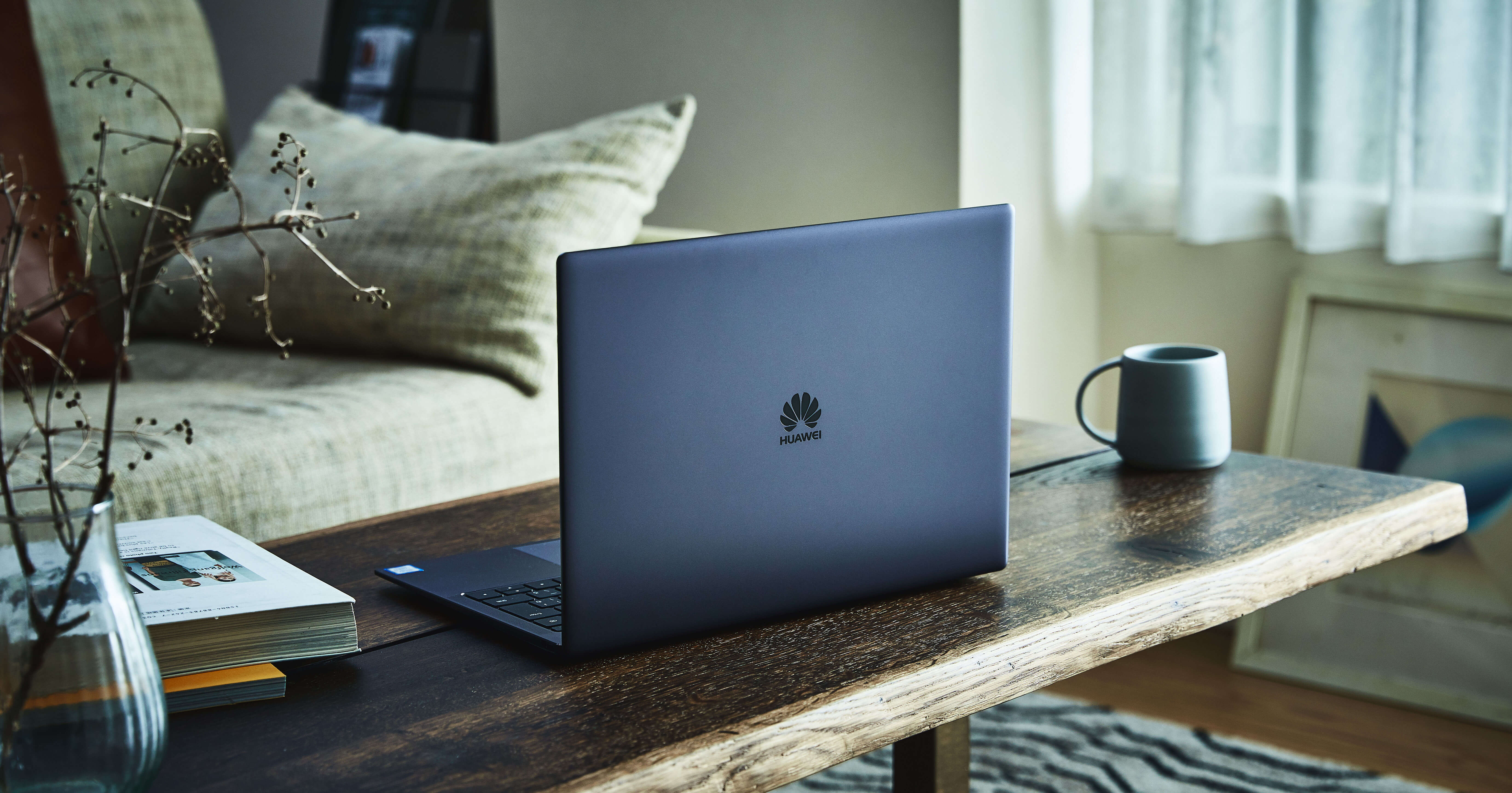 ひとかじりしてみれば｜HUAWEI MateBook X Pro｜価格.com インプレッション