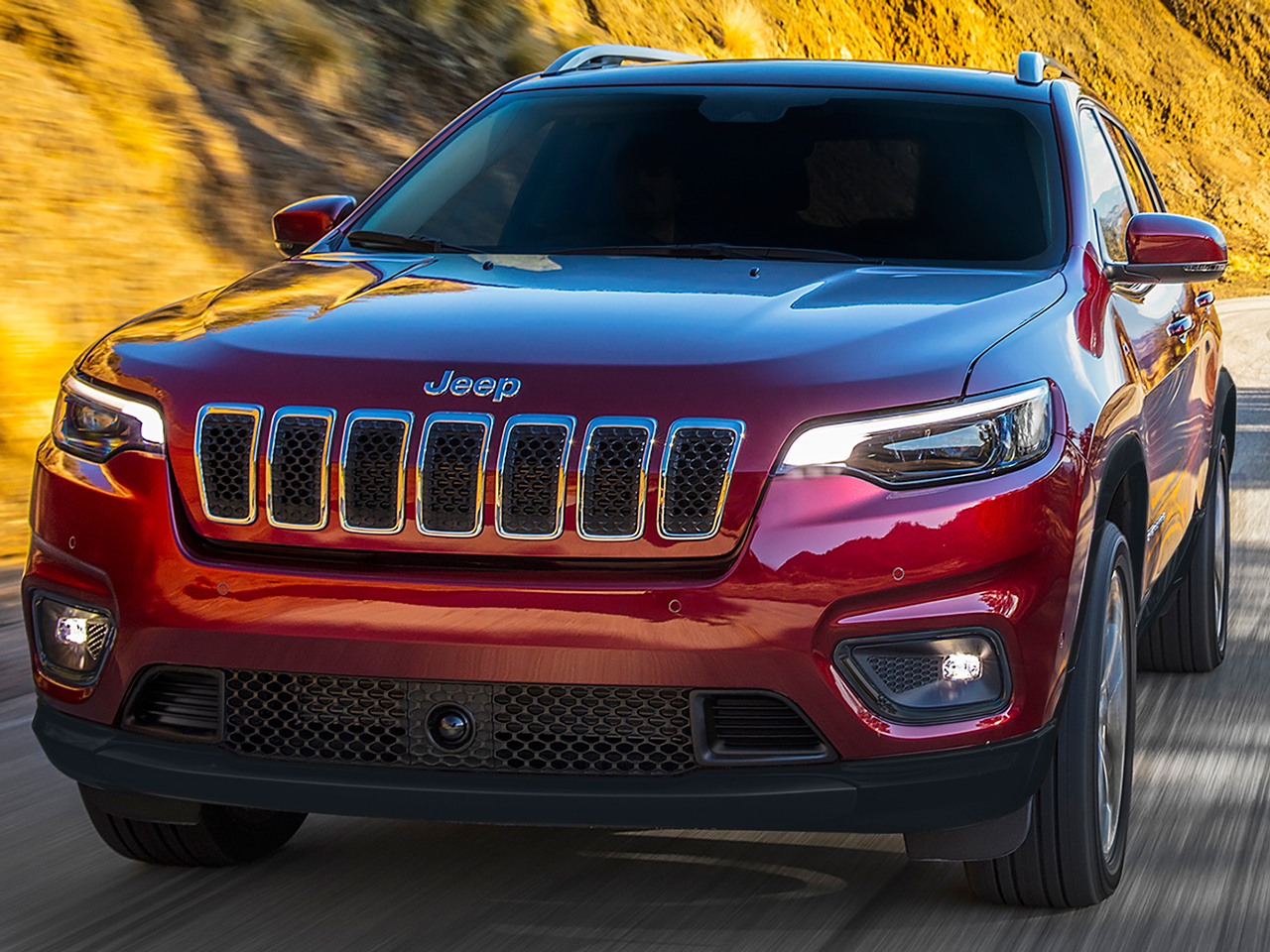 ジープ チェロキーの価格・新型情報・グレード諸元 価格.com