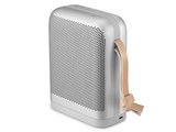 B&O Play、360度サウンドのBluetoothスピーカー「Beoplay P6」に新色