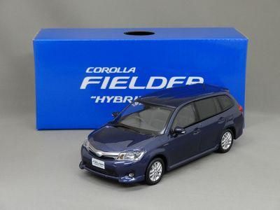 1/30 トヨタ カローラ フィールダー （ダークバイオレットマイカ