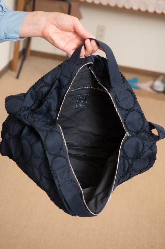 ミナペルホネン tambourine ボディバッグ -small size- - ミナ