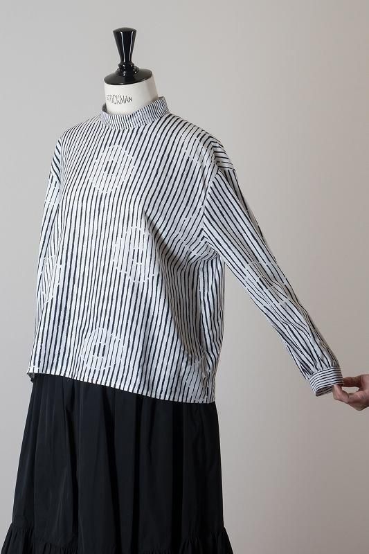 mina perhonen misty flower スタンドカラーブラウス - ミナペルホネン